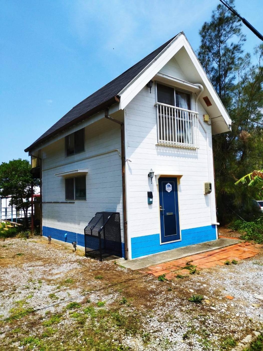 Cottage Blue Onna Exterior foto
